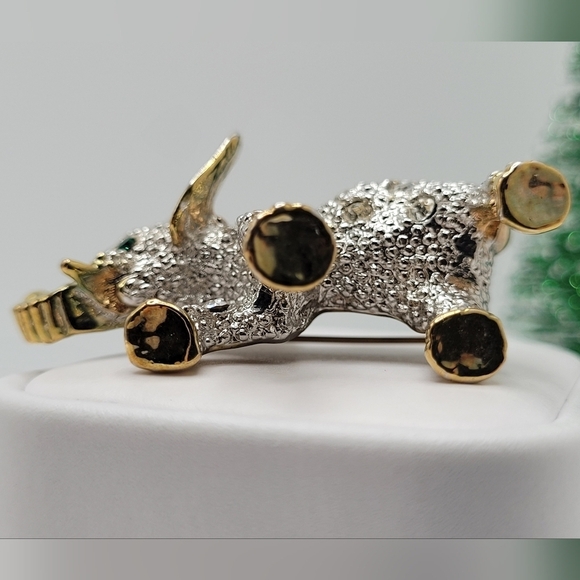 Elephant Rhinestone Green Eye Brooch Gold-tone - Picture 8 of 9